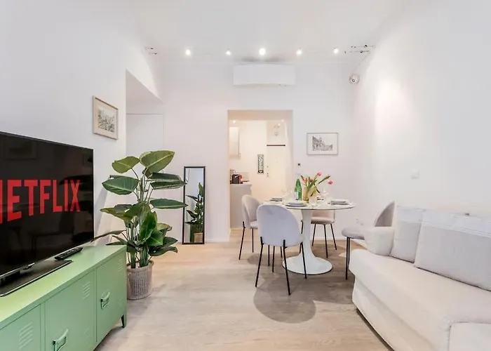 Vatican Chic House